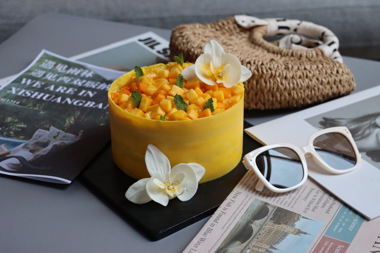 Mango Saffron Cake